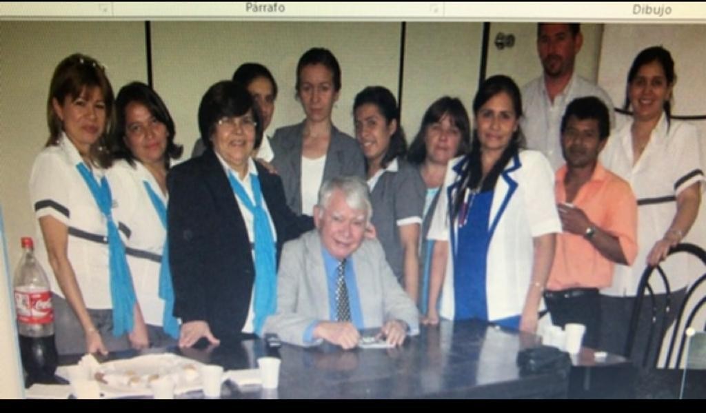 Hoy hace 8 años que el Mentor y Primer Rector de nuestra Universidad nos dejo terrenal mente.. Elevamos una oración por su memoria.